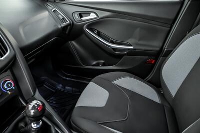 2018 Ford Focus ST - Photo 34 - Joliet, IL 60435