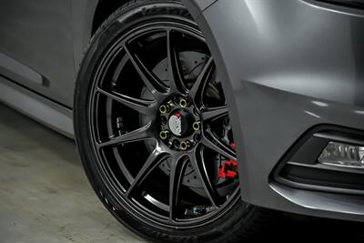 2018 Ford Focus ST - Photo 4 - Joliet, IL 60435
