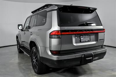 2025 Lexus GX 550 Premium+   - Photo 10 - Joliet, IL 60435