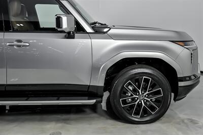 2025 Lexus GX 550 Premium+   - Photo 15 - Joliet, IL 60435