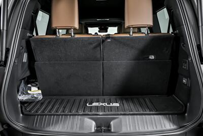 2025 Lexus GX 550 Premium+   - Photo 16 - Joliet, IL 60435