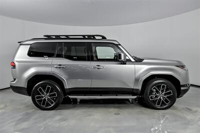 2025 Lexus GX 550 Premium+   - Photo 14 - Joliet, IL 60435