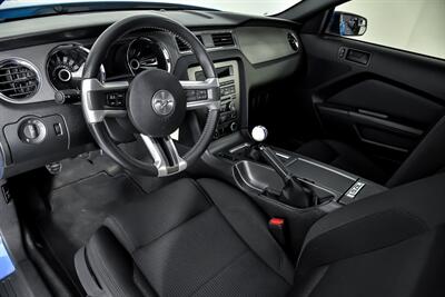 2013 Ford Mustang GT   - Photo 19 - Joliet, IL 60435