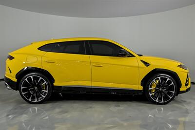 2020 Lamborghini Urus - Photo 14 - Joliet, IL 60435
