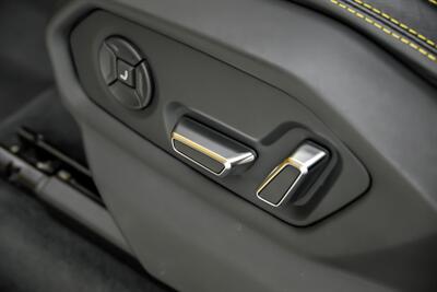 2020 Lamborghini Urus - Photo 26 - Joliet, IL 60435