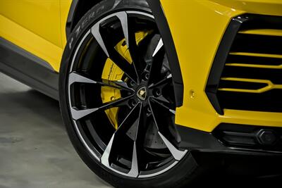 2020 Lamborghini Urus - Photo 4 - Joliet, IL 60435
