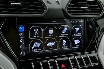 2020 Lamborghini Urus - Photo 35 - Joliet, IL 60435