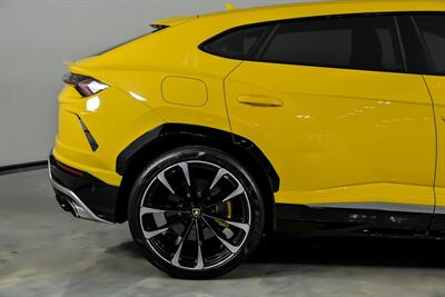2020 Lamborghini Urus - Photo 13 - Joliet, IL 60435