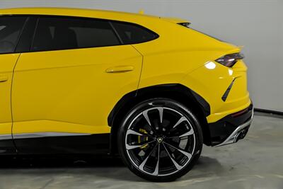 2020 Lamborghini Urus - Photo 9 - Joliet, IL 60435