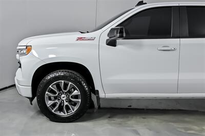 2023 Chevrolet Silverado 1500 RST   - Photo 7 - Joliet, IL 60435