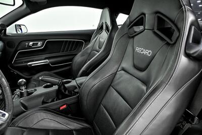 2017 Ford Mustang GT   - Photo 21 - Joliet, IL 60435