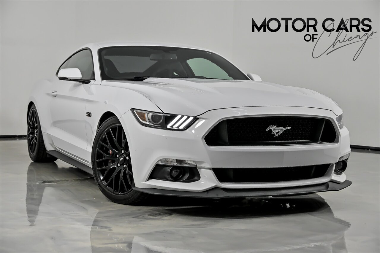 2017 Ford Mustang GT - Photo 1 - Joliet, IL 60435