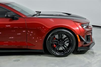 2022 Chevrolet Camaro ZL1   - Photo 15 - Joliet, IL 60435