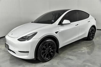 2024 Tesla Model Y Long Range   - Photo 6 - Joliet, IL 60435