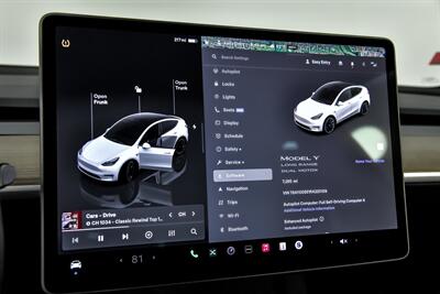 2024 Tesla Model Y Long Range   - Photo 38 - Joliet, IL 60435