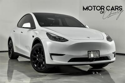 2024 Tesla Model Y Long Range   - Photo 1 - Joliet, IL 60435