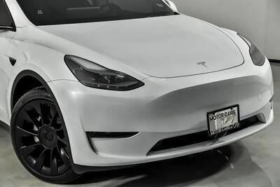 2024 Tesla Model Y Long Range   - Photo 3 - Joliet, IL 60435