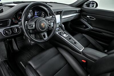 2017 Porsche 911 Carrera S   - Photo 19 - Joliet, IL 60435