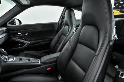2017 Porsche 911 Carrera S   - Photo 21 - Joliet, IL 60435