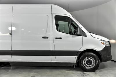 2023 Mercedes-Benz Sprinter 2500   - Photo 11 - Joliet, IL 60435