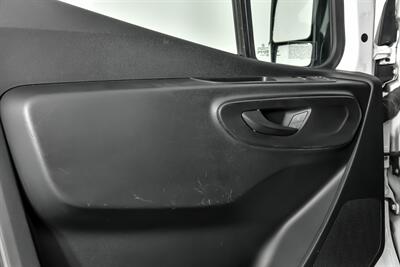 2023 Mercedes-Benz Sprinter 2500   - Photo 16 - Joliet, IL 60435