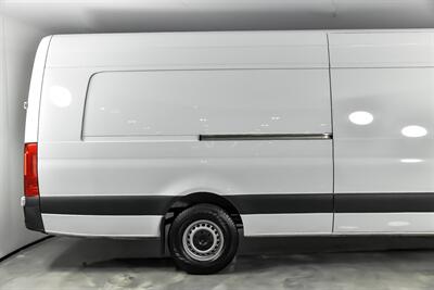 2023 Mercedes-Benz Sprinter 2500   - Photo 10 - Joliet, IL 60435