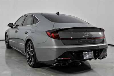 2022 Hyundai SONATA N Line   - Photo 10 - Joliet, IL 60435