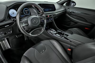 2022 Hyundai SONATA N Line   - Photo 20 - Joliet, IL 60435