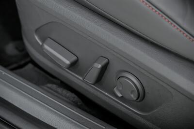 2022 Hyundai SONATA N Line   - Photo 26 - Joliet, IL 60435