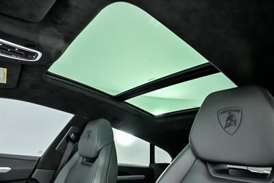 2020 Lamborghini Urus   - Photo 24 - Joliet, IL 60435