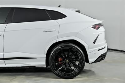 2020 Lamborghini Urus   - Photo 9 - Joliet, IL 60435
