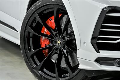 2020 Lamborghini Urus   - Photo 4 - Joliet, IL 60435