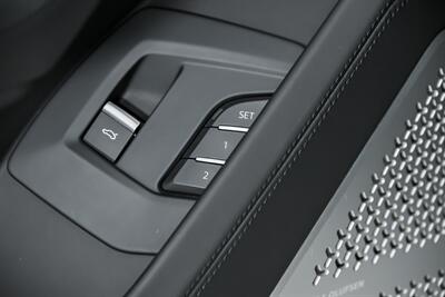 2020 Lamborghini Urus   - Photo 19 - Joliet, IL 60435