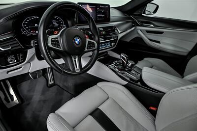 2023 BMW M5 COMPETITION-FRONT PPF-1 OWNER!   - Photo 21 - Joliet, IL 60435
