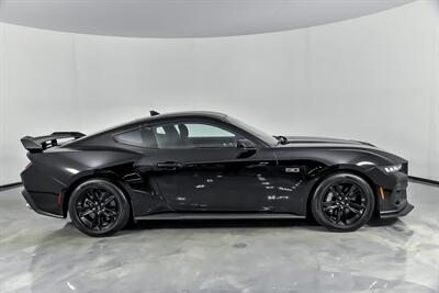2024 Ford Mustang GT   - Photo 14 - Joliet, IL 60435