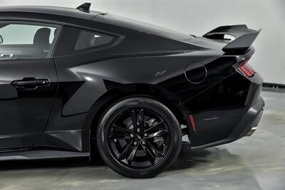 2024 Ford Mustang GT   - Photo 9 - Joliet, IL 60435