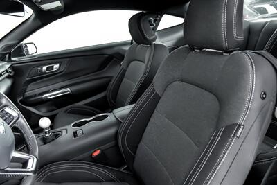 2024 Ford Mustang GT   - Photo 21 - Joliet, IL 60435