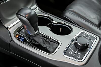 2019 Jeep Grand Cherokee High Altitude   - Photo 38 - Joliet, IL 60435