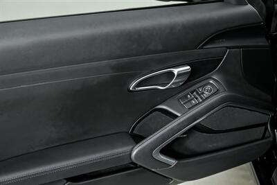 2017 Porsche 911 Carrera   - Photo 17 - Joliet, IL 60435