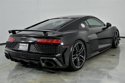 2021 Audi R8 5.2 quattro V10 performance-EXHAUST & LOWERED   - Photo 12 - Joliet, IL 60435