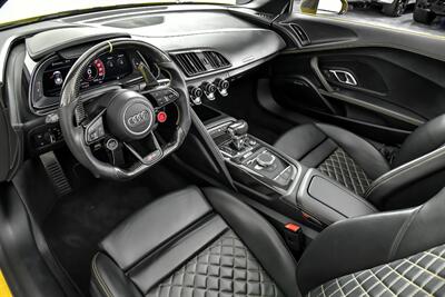 2017 Audi R8 5.2 quattro V10 Spyder   - Photo 24 - Joliet, IL 60435