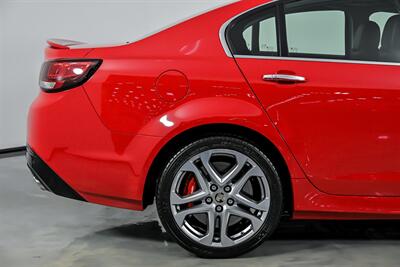 2017 Chevrolet SS   - Photo 13 - Joliet, IL 60435