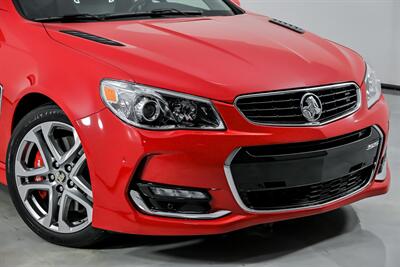 2017 Chevrolet SS   - Photo 3 - Joliet, IL 60435