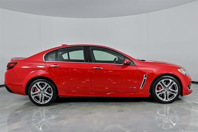 2017 Chevrolet SS   - Photo 14 - Joliet, IL 60435