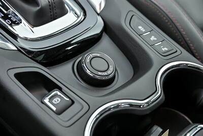 2017 Chevrolet SS   - Photo 38 - Joliet, IL 60435