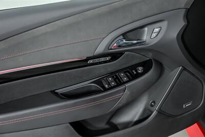 2017 Chevrolet SS   - Photo 18 - Joliet, IL 60435