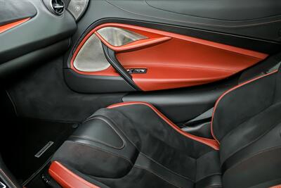 2019 McLaren 720S Performance   - Photo 42 - Joliet, IL 60435