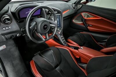 2019 McLaren 720S Performance   - Photo 24 - Joliet, IL 60435