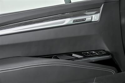 2026 Cadillac Escalade-V - Photo 18 - Joliet, IL 60435