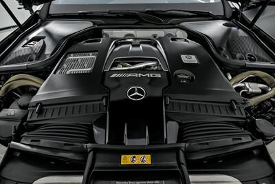 2019 Mercedes-Benz AMG E 63 S-BUCKETS-CERAMICS-FACTORY MATTE-UNICORN! - Photo 17 - Joliet, IL 60435